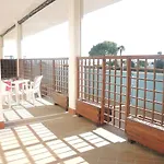 Lejlighed Renovated Flat Next To The Beach-beahost *