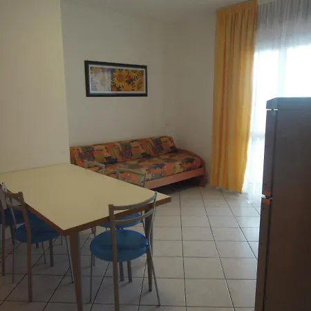 Renovated Flat Next To The - Beahost 아파트 *