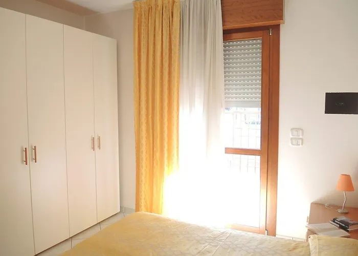 Διαμέρισμα Renovated Flat Next To The Beach-beahost *